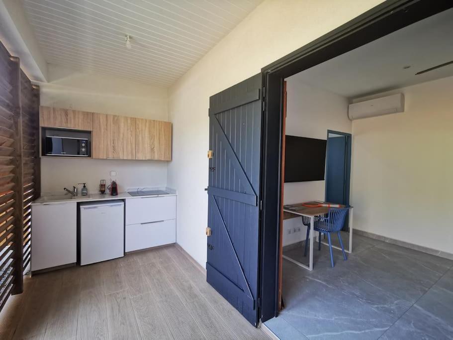 Studio Koton - 3 Etoiles - Deshaies Centre 외부 사진