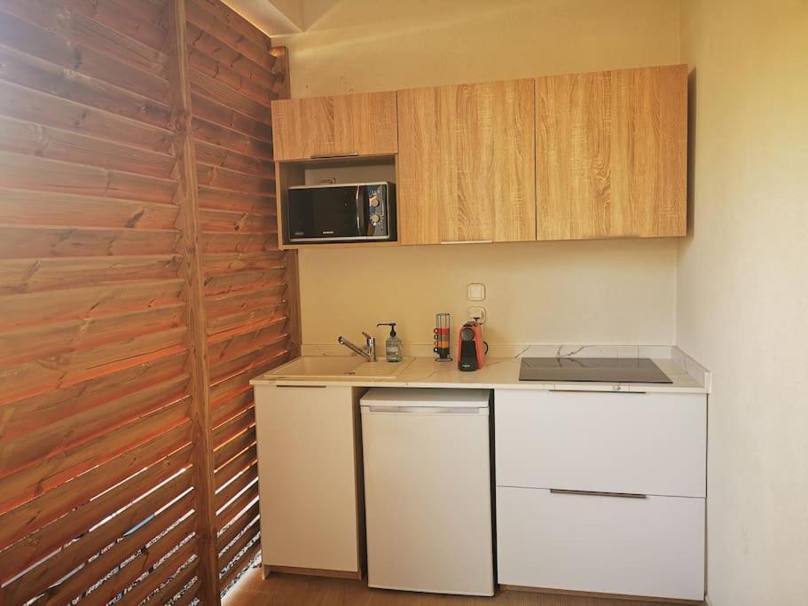Studio Koton - 3 Etoiles - Deshaies Centre 외부 사진